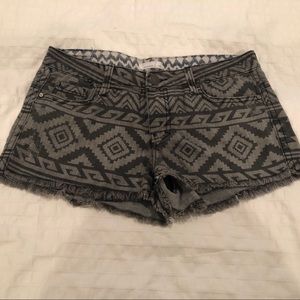O’Neil shorts